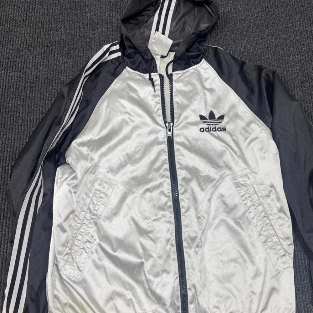 Adidas Originals Glanz Cal Surf Silver black and silver windbreaker jacket